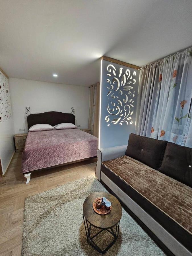 Gh Moonlight Hotel Sarajevo Bagian luar foto